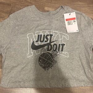 Nike Kids Gray 'Just Do It' Basketball Tee, boys L
